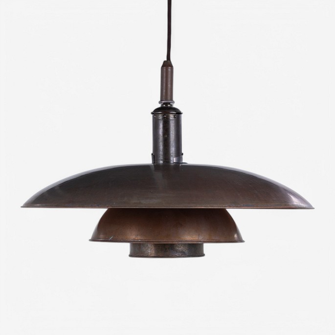 Poul Henningsen / Louis Poulsen
PH 5/4 - Pendel i patineret kopper med kobber fatning. Stemplet 