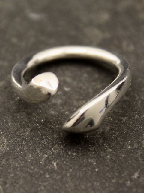 Georg Jensen Sterling Silver Devoted Hearts Ring No 262.